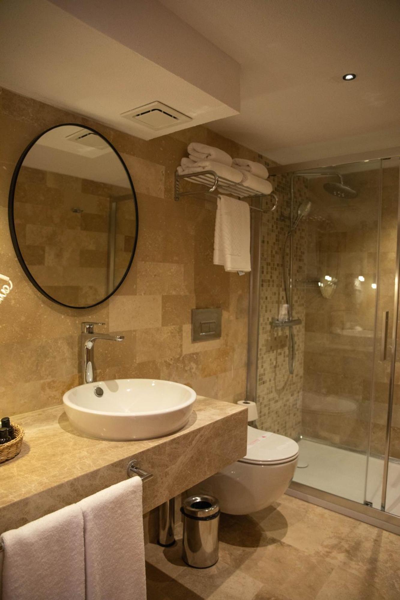 Villaqua Boutique Hotel 아그바 외부 사진