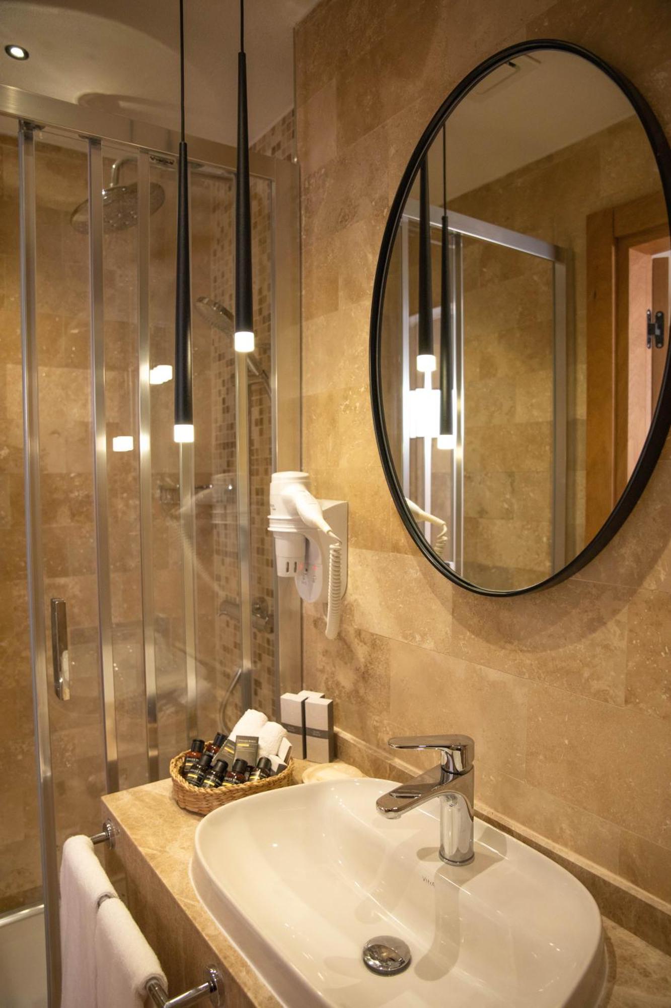 Villaqua Boutique Hotel 아그바 외부 사진